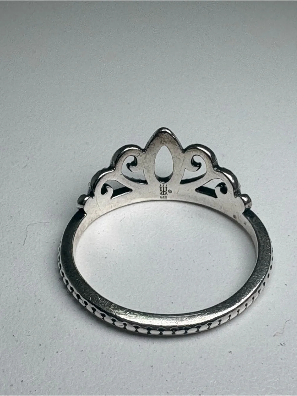 James Avery Retired Beaded Tiara Ring Size 9.5